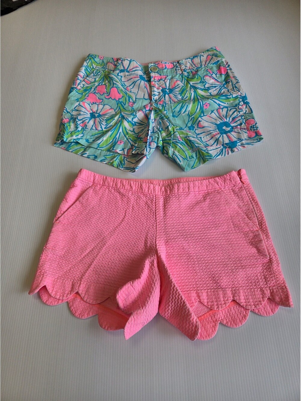 Lot of 2 Lilly Pulitzer Women's Size 4 Shorts Set - Pink Scalloped & Floral